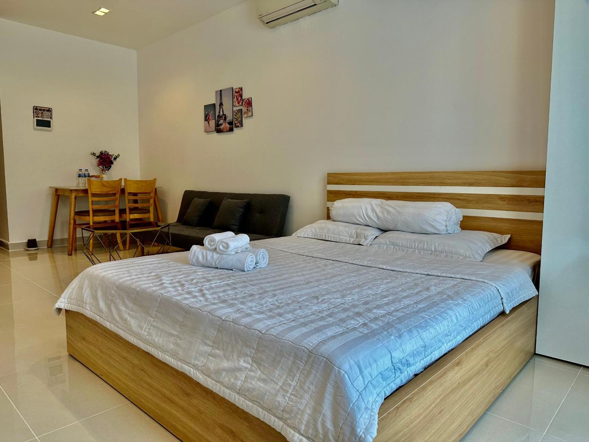 Teddy Apartment At Sky Center Luxury Ho-Chi-Minh-Stadt Exterior foto