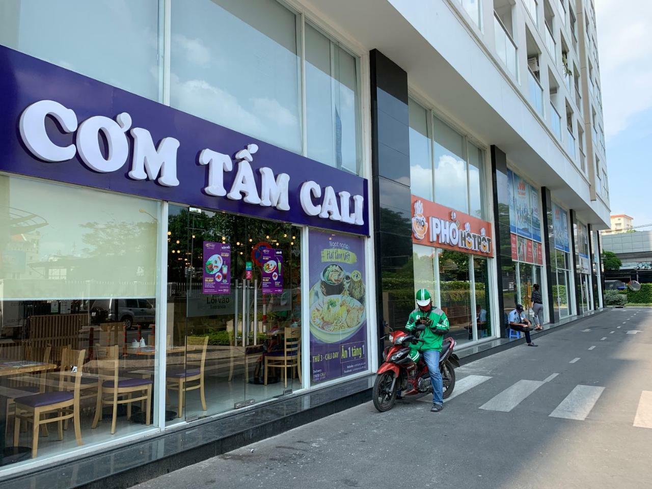 Teddy Apartment At Sky Center Luxury Ho-Chi-Minh-Stadt Exterior foto